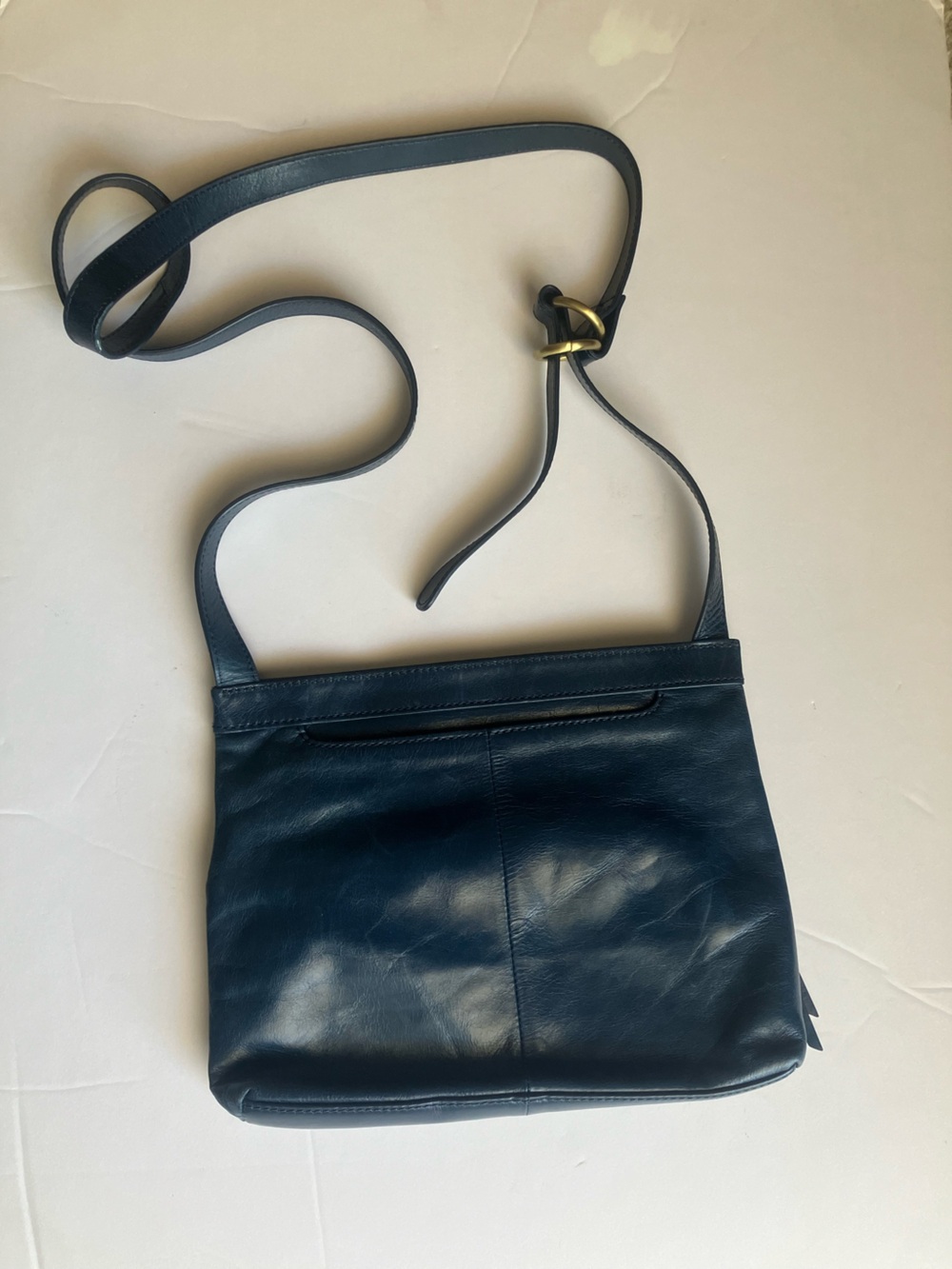 HOBO Cassie Crossbody - Deep Blue Leather with Gold Hardware - Picture 4 of 15